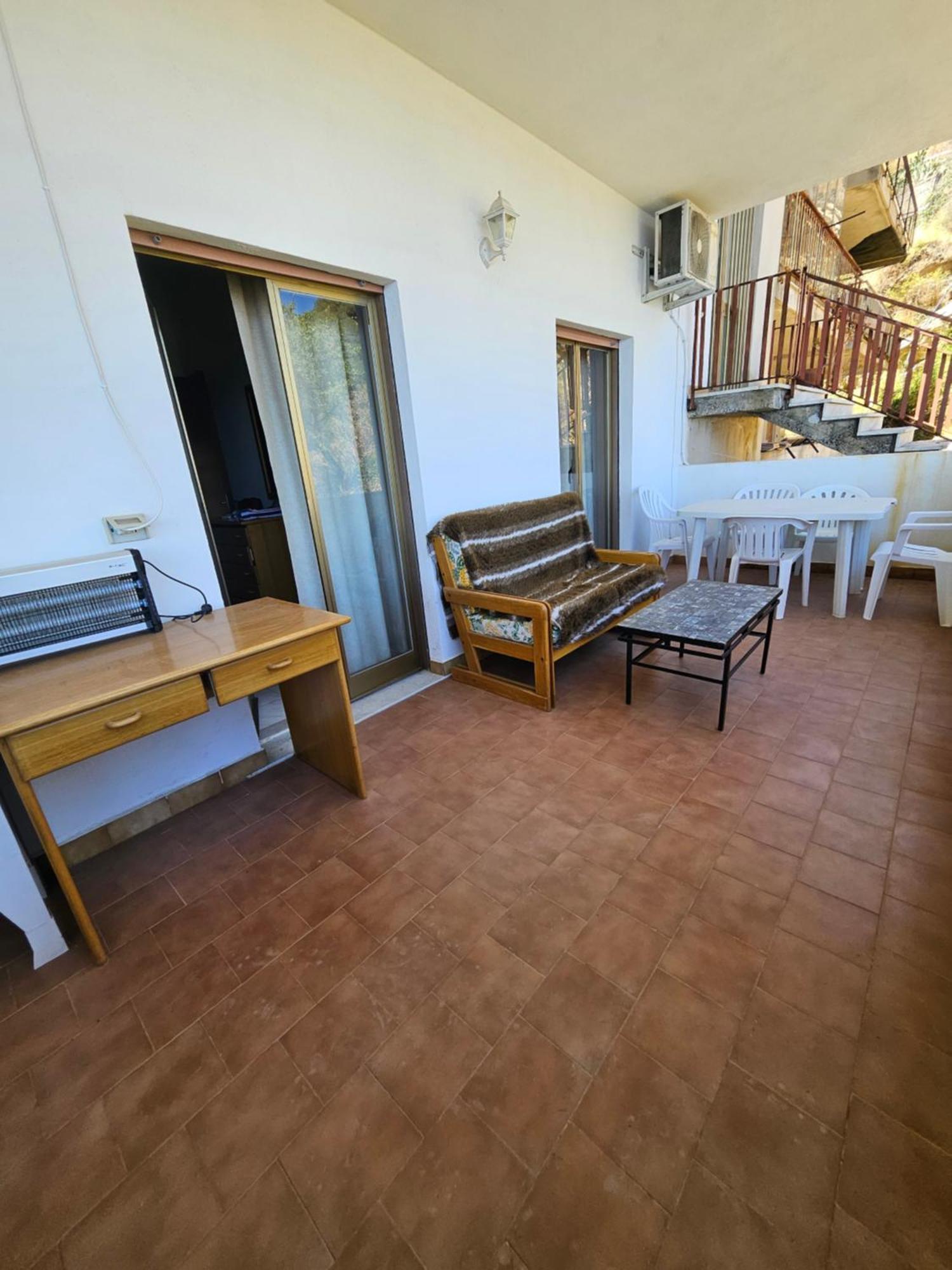 Casa Vacanze Donna Yuliya Daire Letojanni Dış mekan fotoğraf